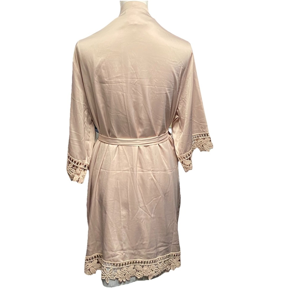 Le Rose Lauren Lace-Satin Pink Robe Size Medium Bridesmaids Bridal Wedding - Picture 8 of 8
